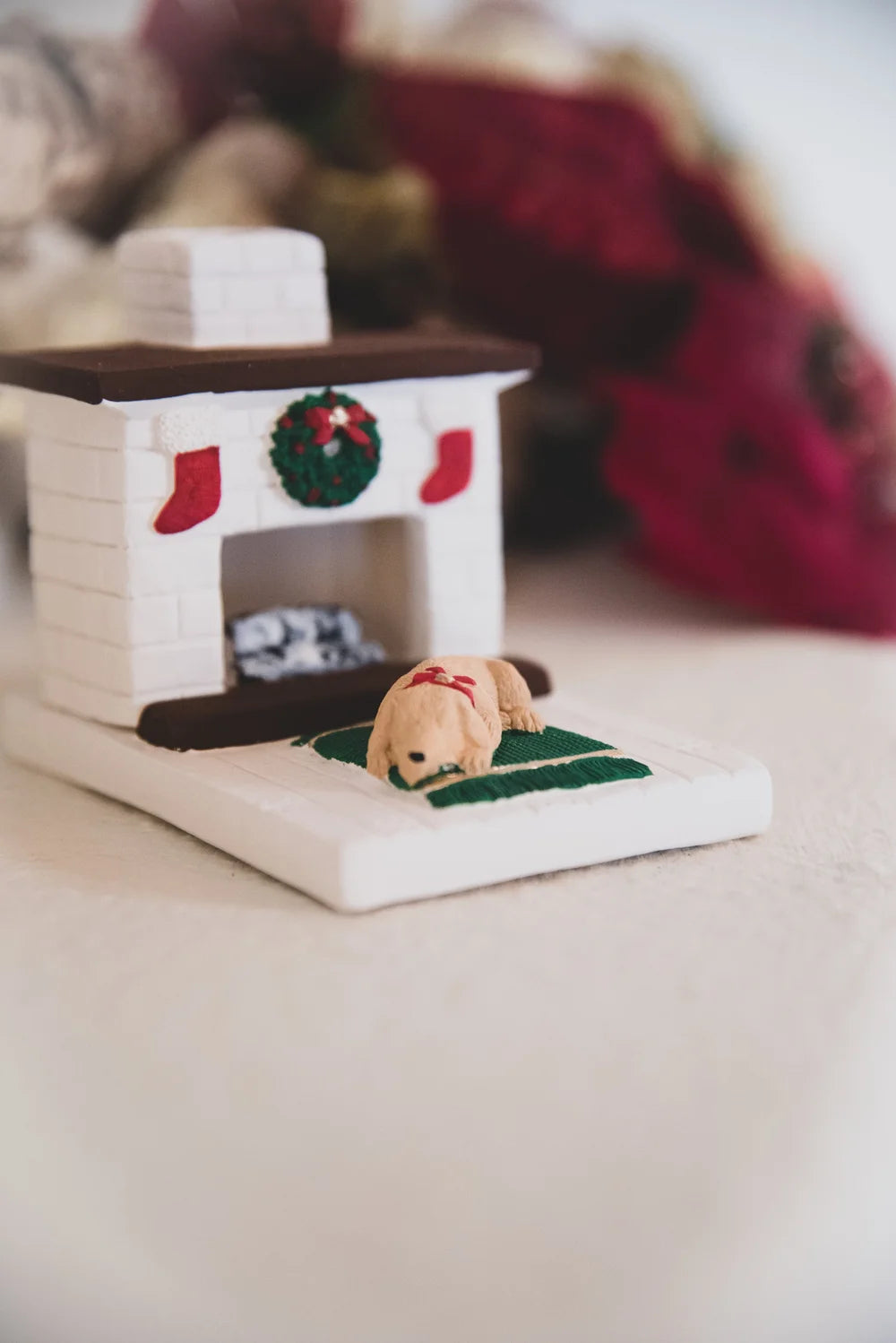 Holiday Country Hearth Puppy - yellow